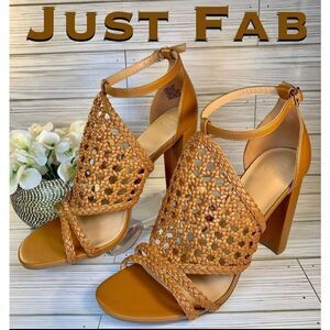 JustFab Lorelai Caged Camel Womens Sandal Heels Size :10